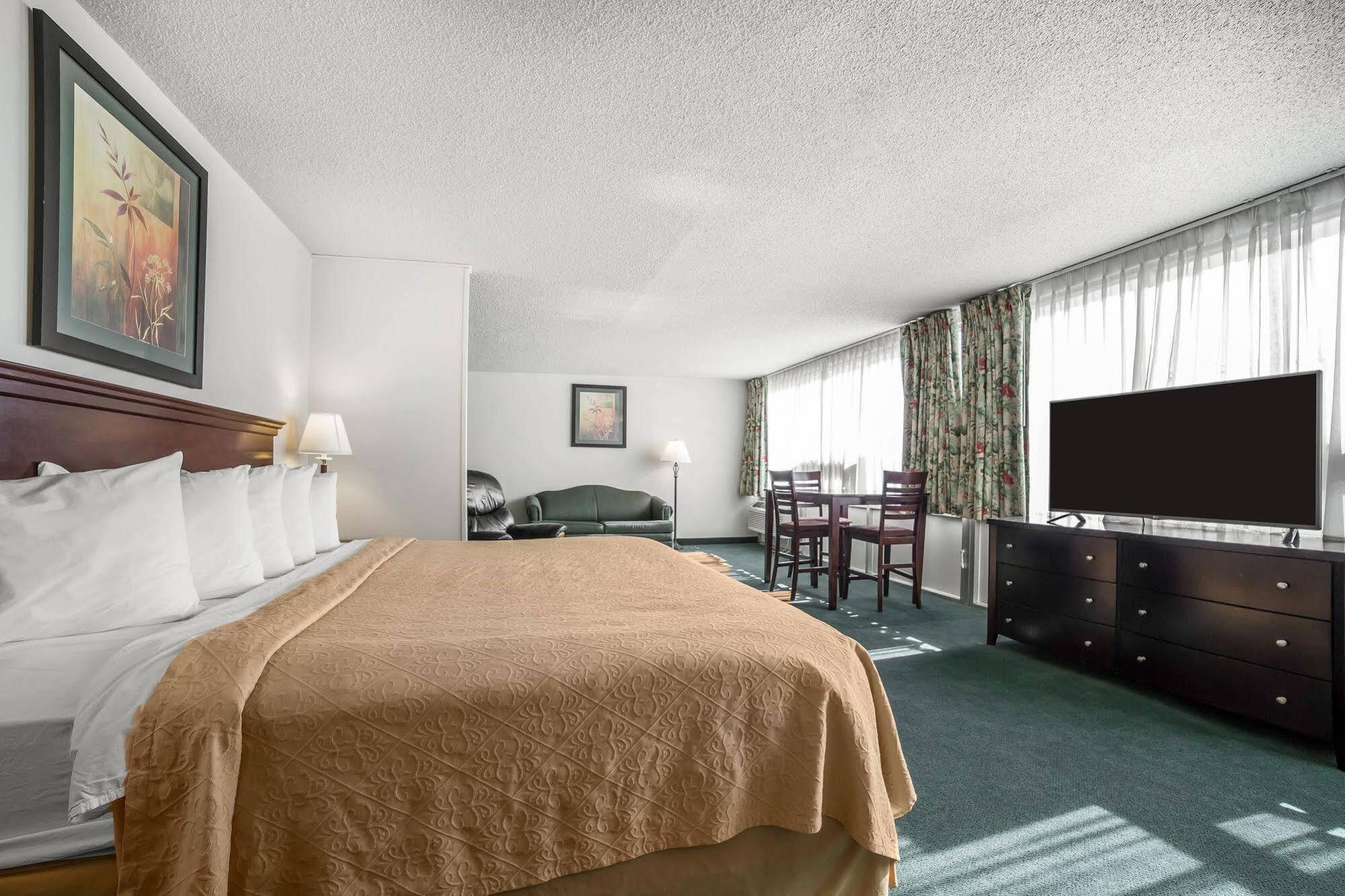 Baymont By Wyndham Great Falls City Center Eksteriør billede