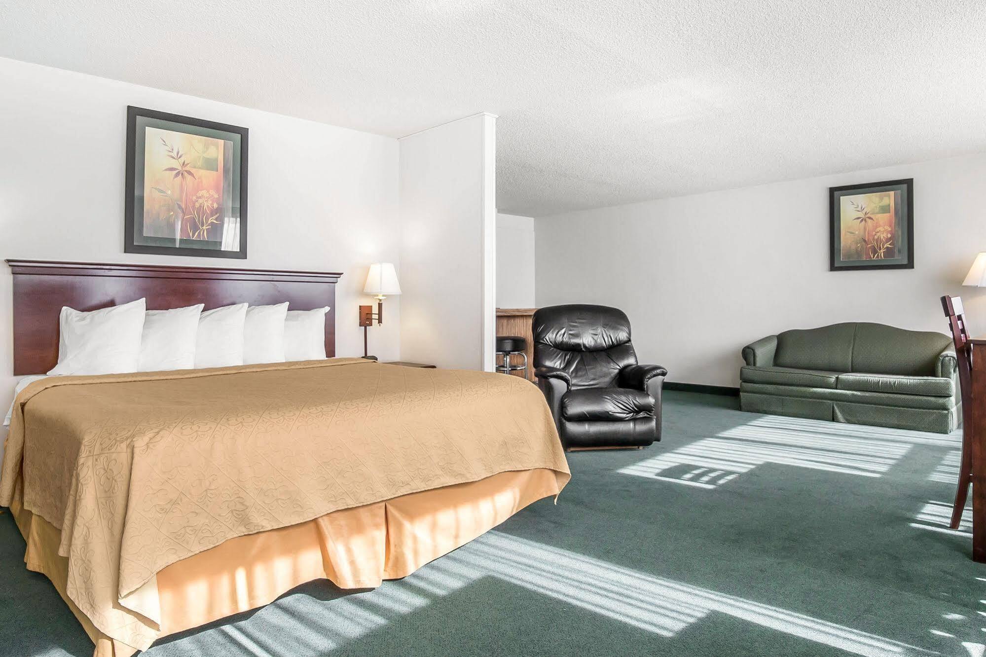 Baymont By Wyndham Great Falls City Center Eksteriør billede